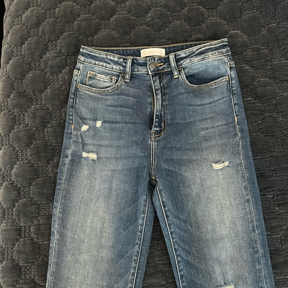 Never worn vervet distressed jeans